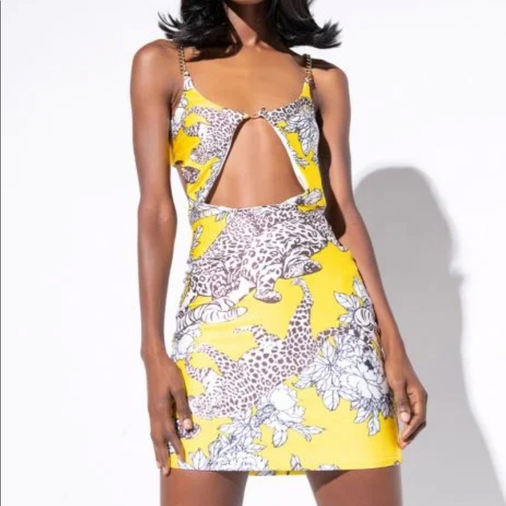 FIGHT NIGHT MINI DRESS WITH CHAIN STRAPS - AKIRA - NWT cut out sexy dress